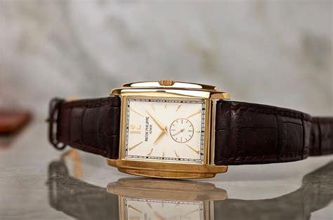 replica patek philippe gondolo watches|patek philippe date window.